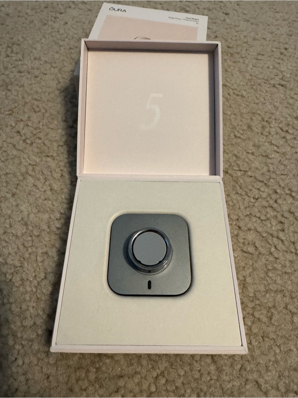 Oura Gray Magnetic Charging Dock with Metallic Puck